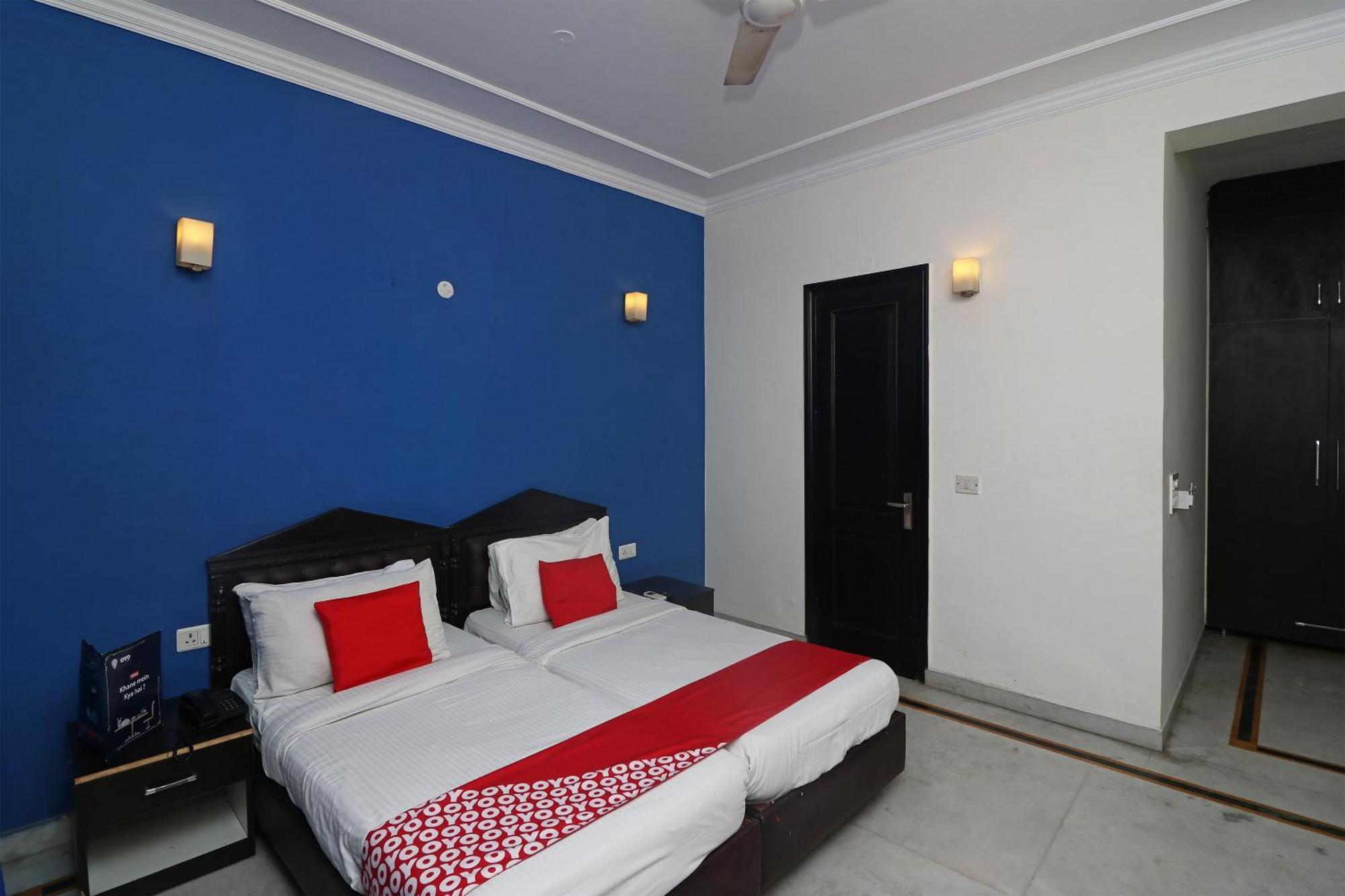 OYO Flagship 79152 Golden Cafe Hotel Chennai Eksteriør billede